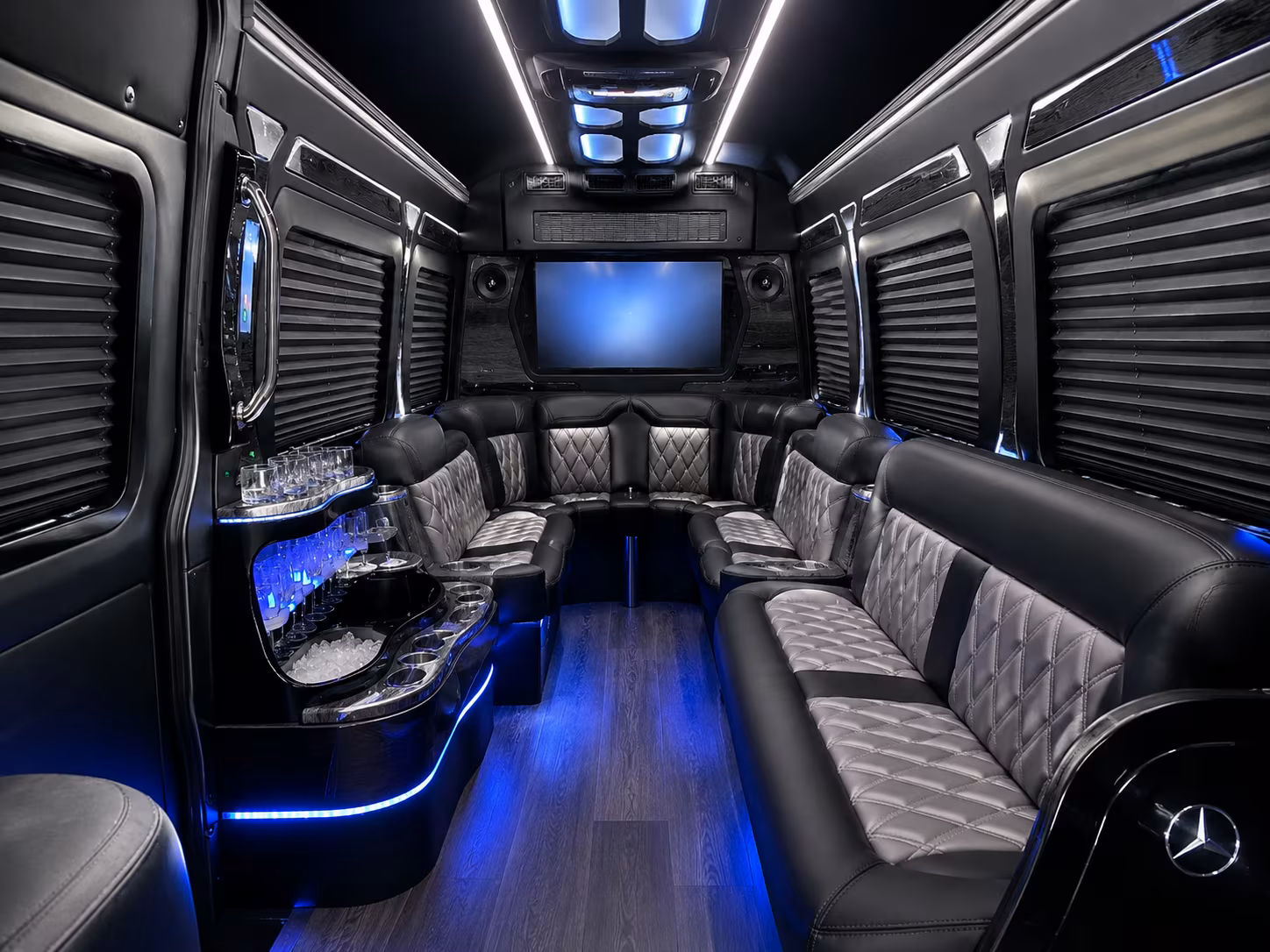 got 30 seconds that is all it takes to compare toledo wedding buses