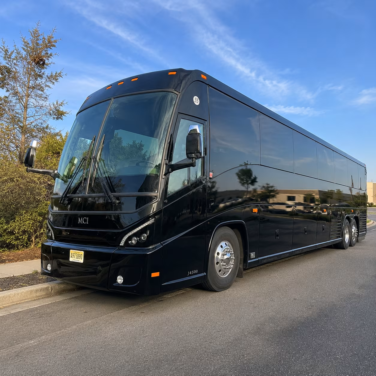 why toledo businesses choose charter bus shuttles over individual cars